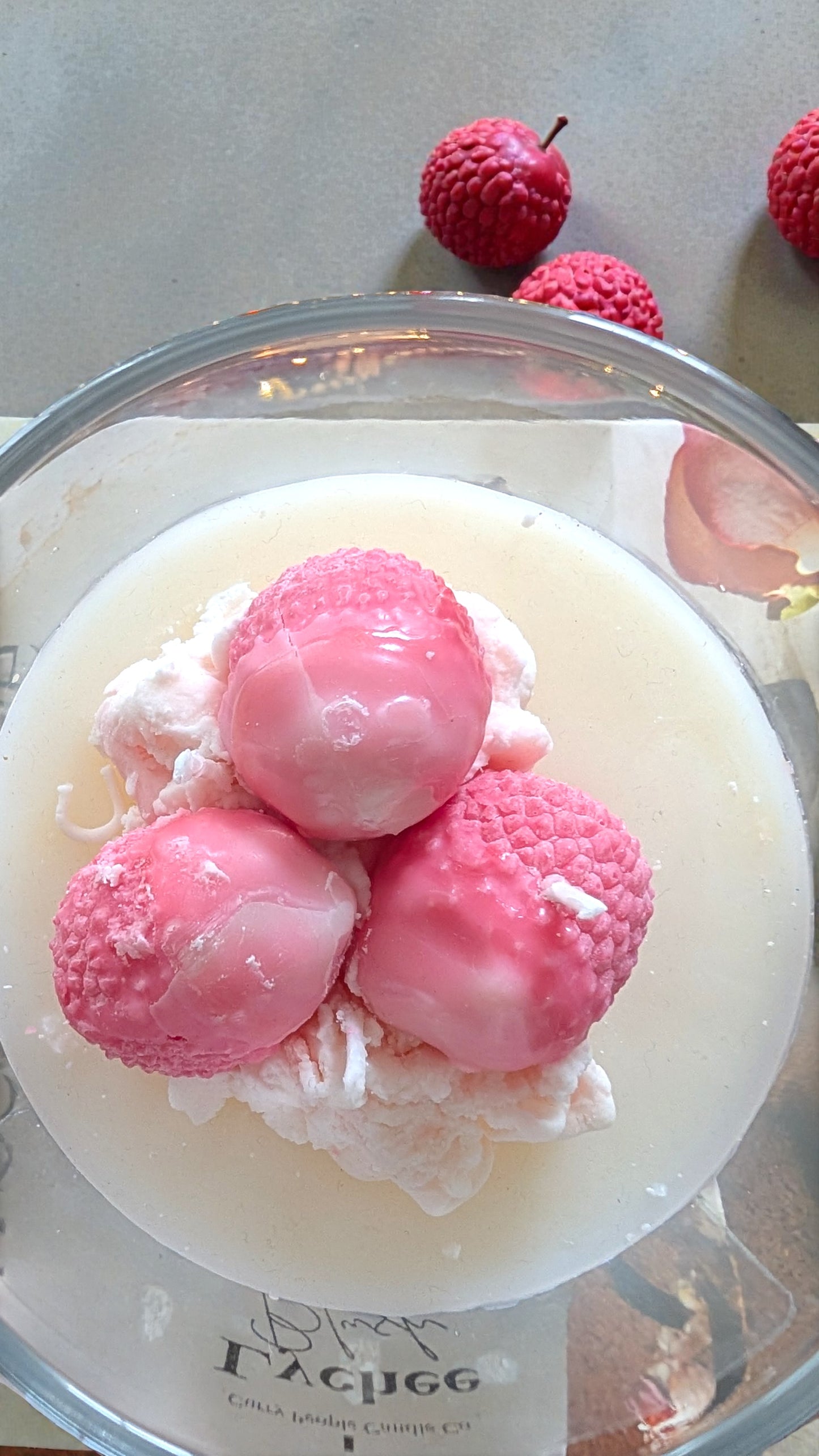 Lychee Blush | 10 oz | Clear Glass Jar | Soy Embed Candle